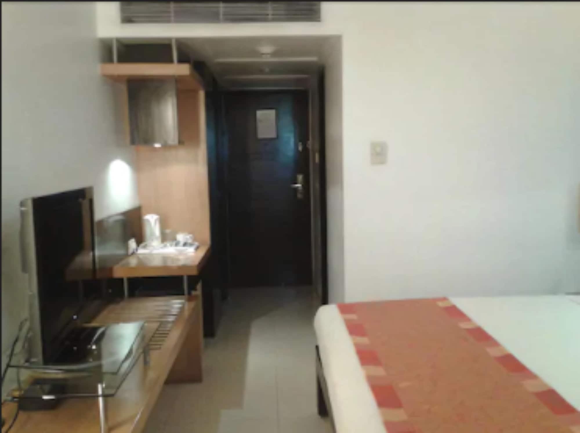 The Regenza By Tunga Hotel Navi Mumbai Exterior photo