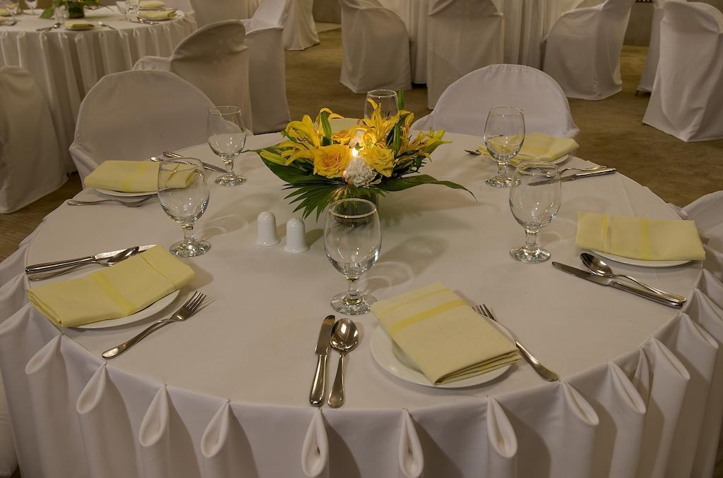 The Regenza By Tunga Hotel Navi Mumbai Exterior photo
